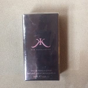 Kim Kardashian Eau De Parfum Spray